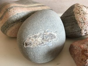 14 ways to use stones in counselling and therapy sessions